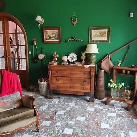 Les Buissonnets De Longchamps Bed & Breakfast 3*
