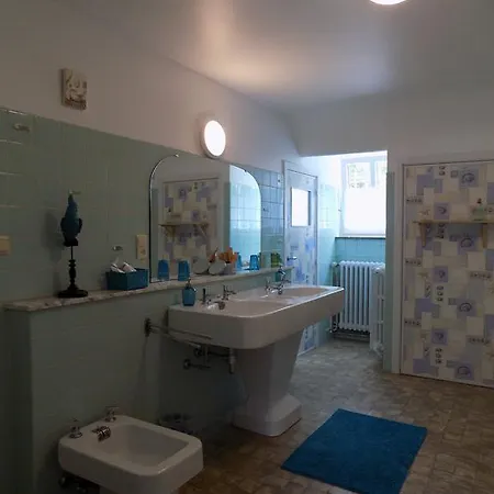 Les Buissonnets De Longchamps Couette-café 3*
